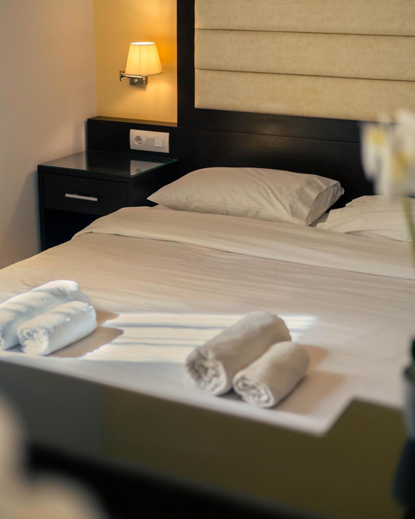 Hotel Kyani Akti クシロカストロ エクステリア 写真
