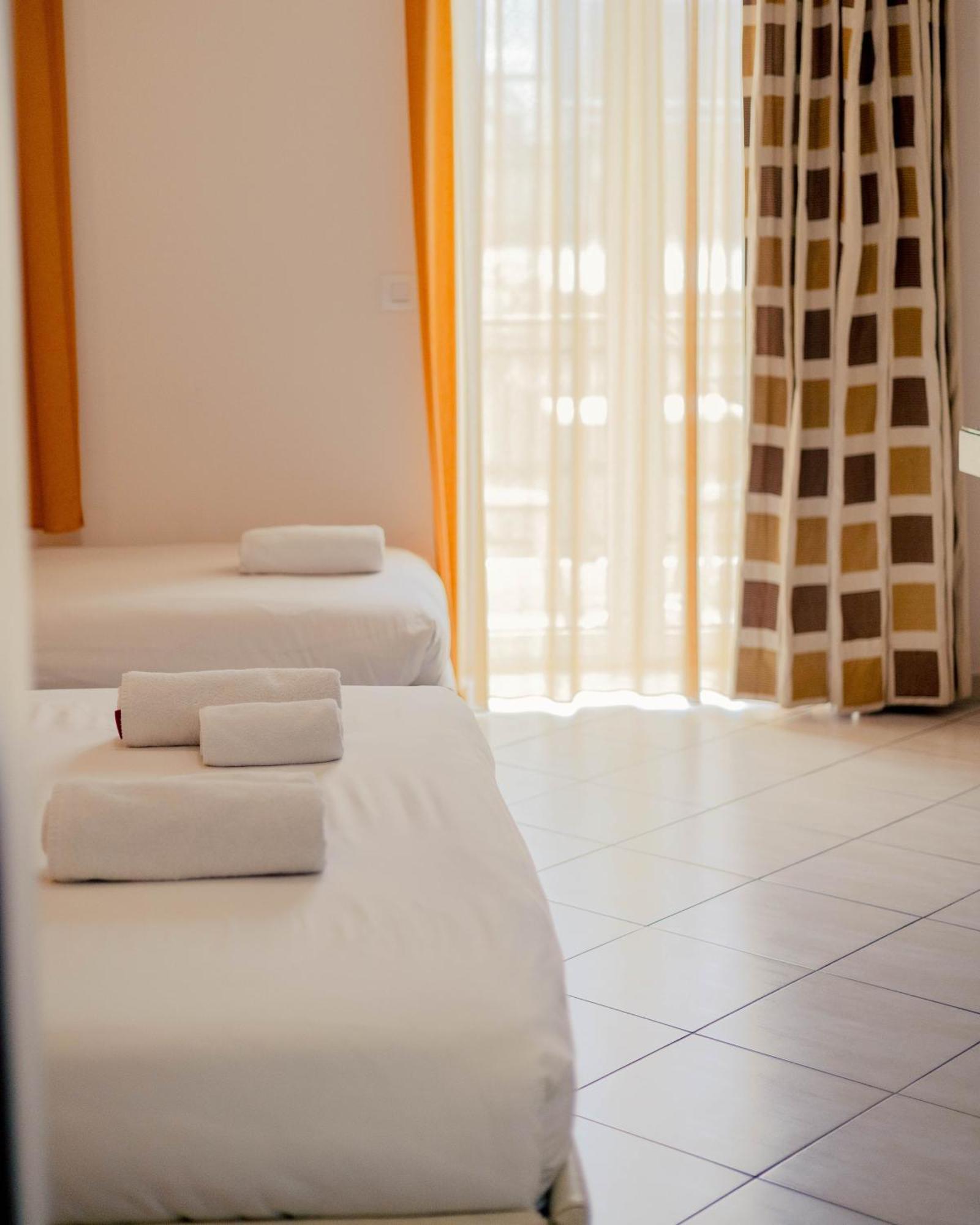 Hotel Kyani Akti クシロカストロ エクステリア 写真