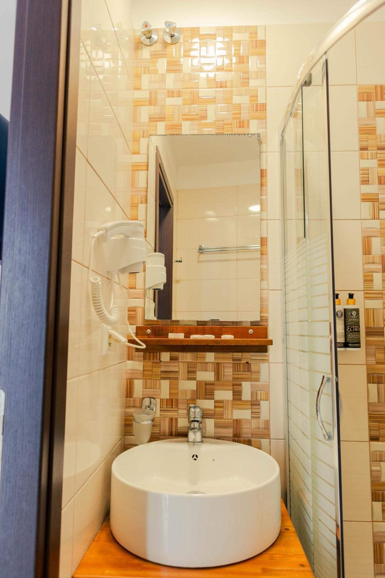Hotel Kyani Akti クシロカストロ エクステリア 写真