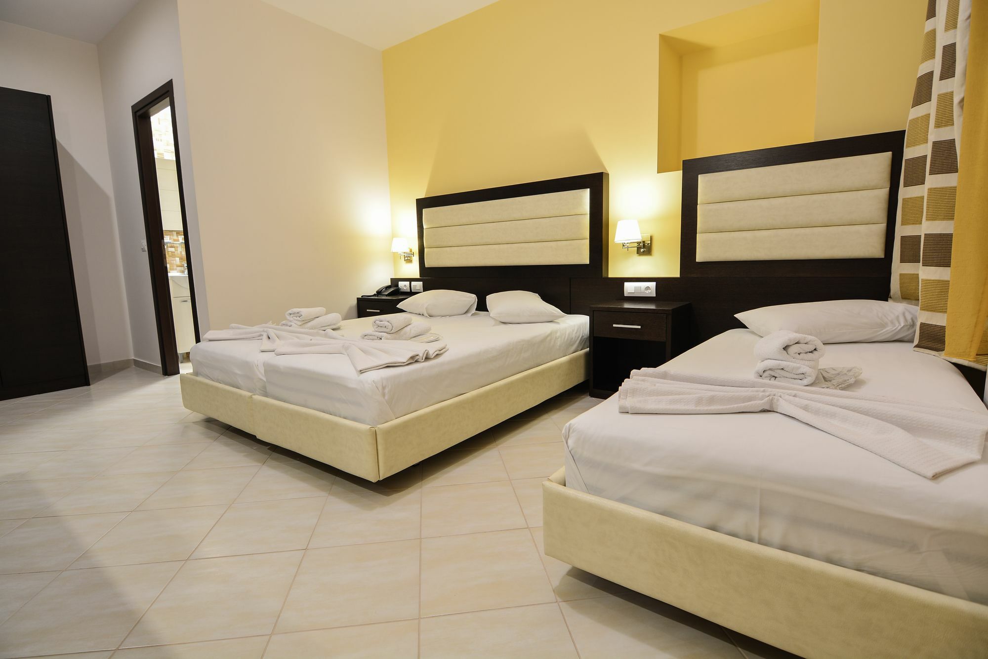 Hotel Kyani Akti クシロカストロ エクステリア 写真